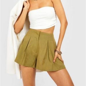 Linen shorts